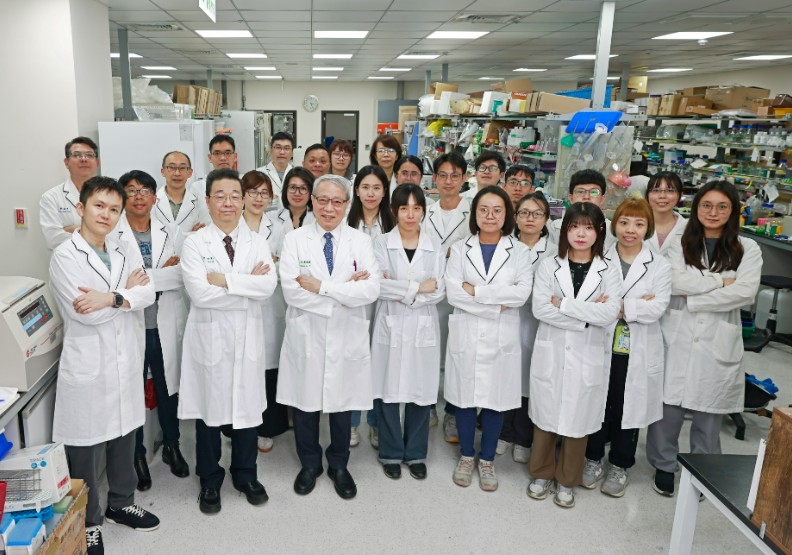 前往 從換肝權威到思考「沒有手術的醫療」！鄭隆賓：下一場醫療革命可能不在手術室