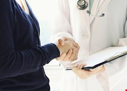 翻轉品牌X顧客導向智慧高齡友善醫院推動