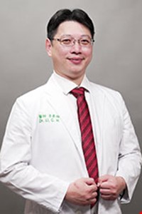 Chia-Hsiang Li