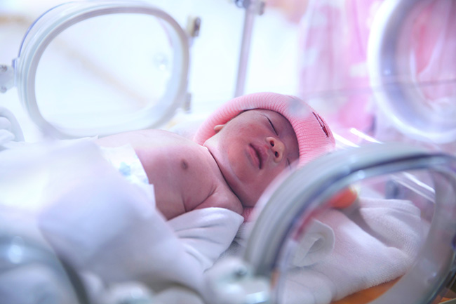 新生兒加護病房入院處置簡介
