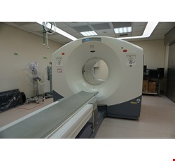 Nuclear medicine positron tomography 核醫正子斷層造影