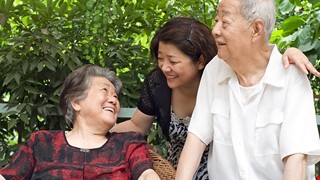 錦洲社區關懷據點慶祝母親節活躍老化課程
