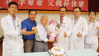 A new generation of laser surgery and hormone therapy-interdisciplinary team successfully treated a male centenarian with prostate cancer and kidney failure
