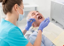 有口福才有晚福 中老年人常見的牙齒疾病與保健